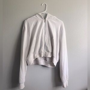 DIVIDED (HnM) size XXL cropped zip up hoodie